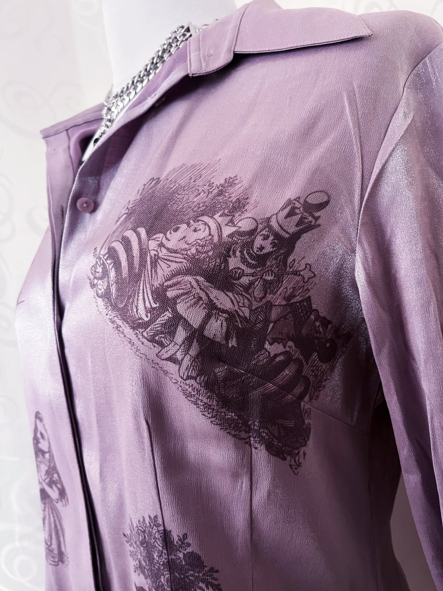 Wonderland Reworked purple shirt 🐇🦷🐛🍰
