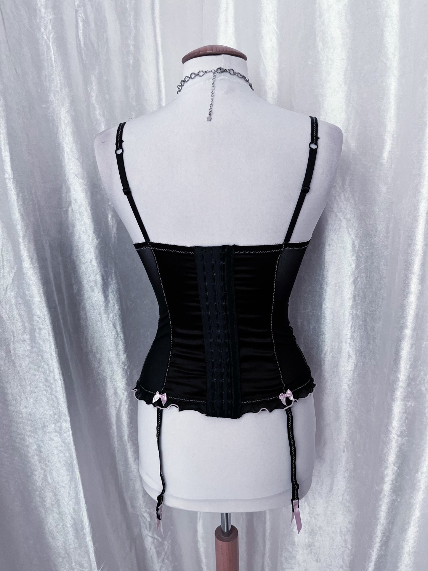 Gothic coquette black corset top with garters 🎀