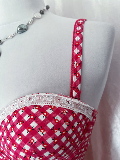 Beautiful picnic coquette bustier top 💐🎀