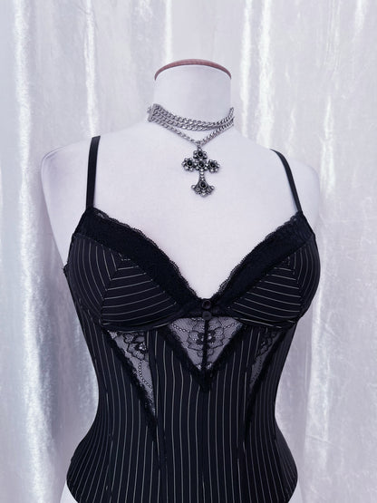 Old H&M striped corset top 💀 Gives off Jack Skellington vibes