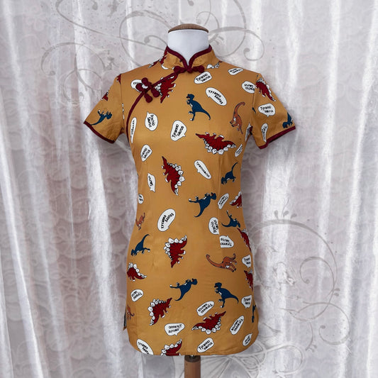 Modern Chinese Cheongsam Qipao dress with dinosaurs print 🦕🦖