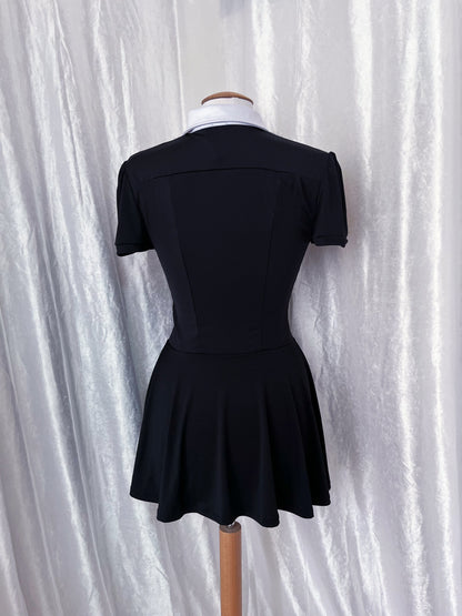 Modern, gothic lolita dress with cut-out chest detail 🗝️