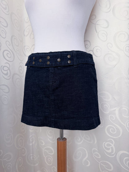 00’s essential denim mini skirt with belt 🌀🦋