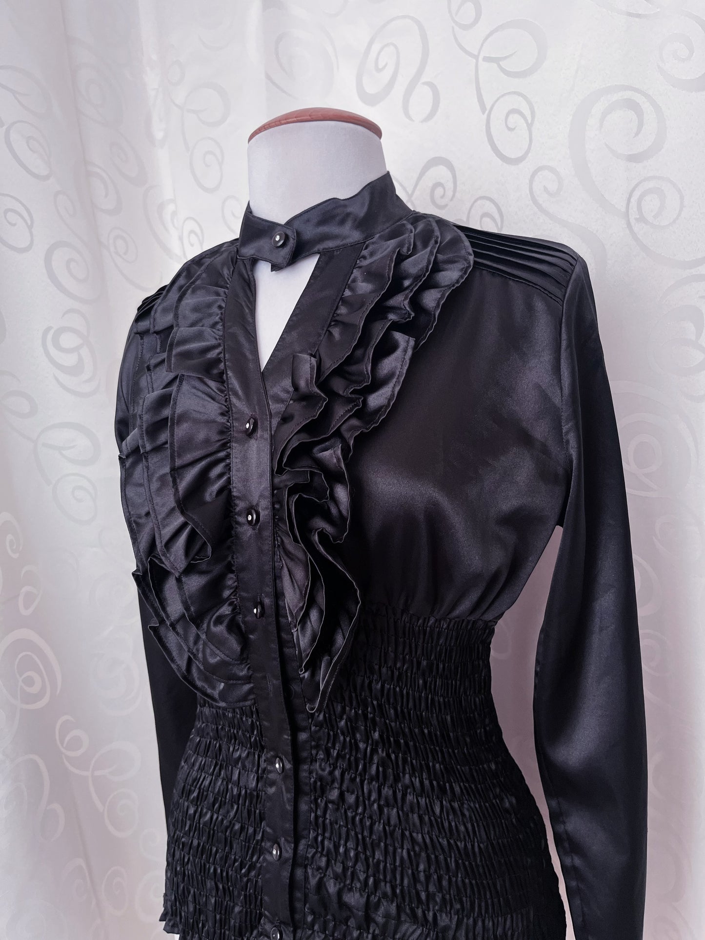 Gothic black saten shirt with ruffle detail 🦇