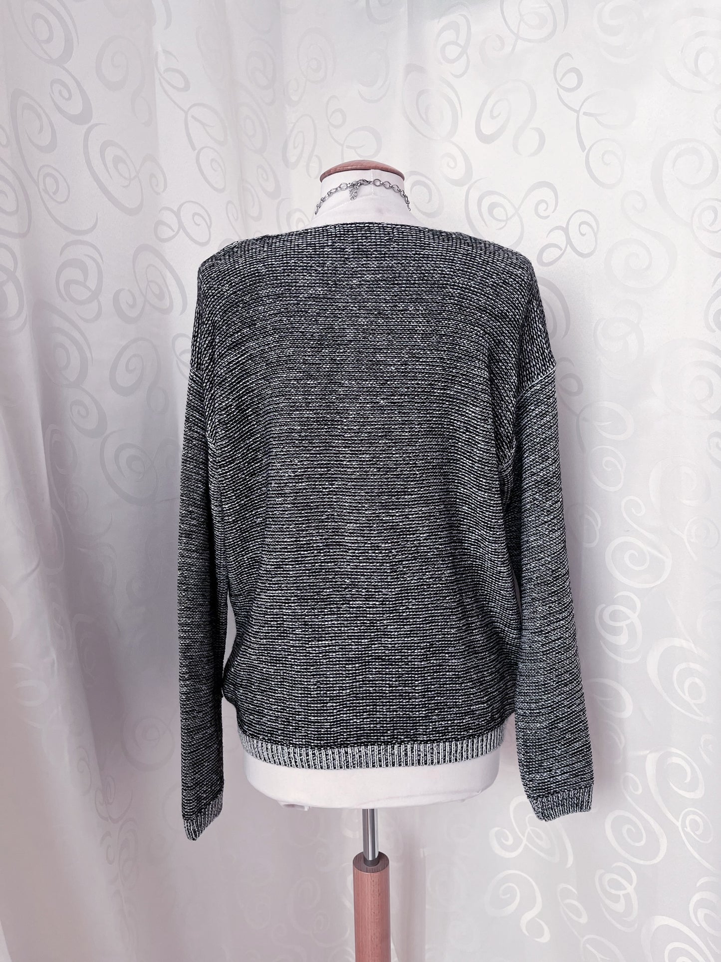 Gothic grey knit sweater with cross detail ✝️🦇