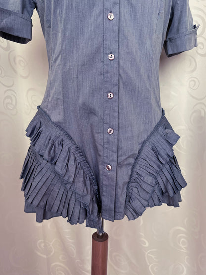 00’s whimsy/jirai kei lilac shirt with pleated details 🪻