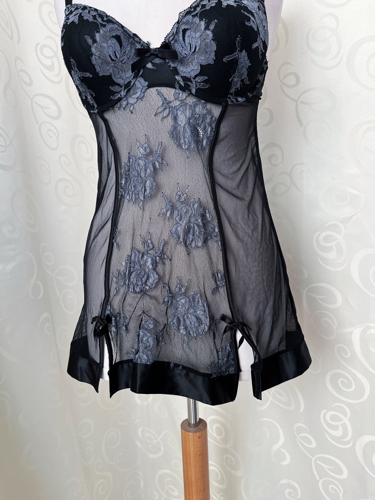 Whimsygoth black & grey mesh nightgown 🕷️