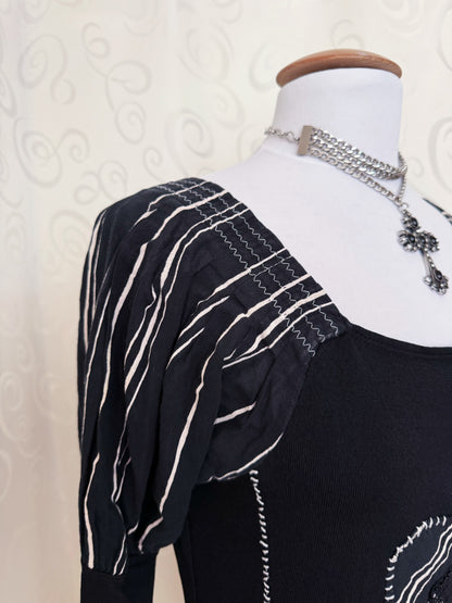 00’s patchwork & stitches heart top with puff sleeves 🪡