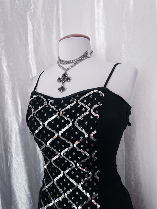 Witchy glam asymmetrical dress ✨💀