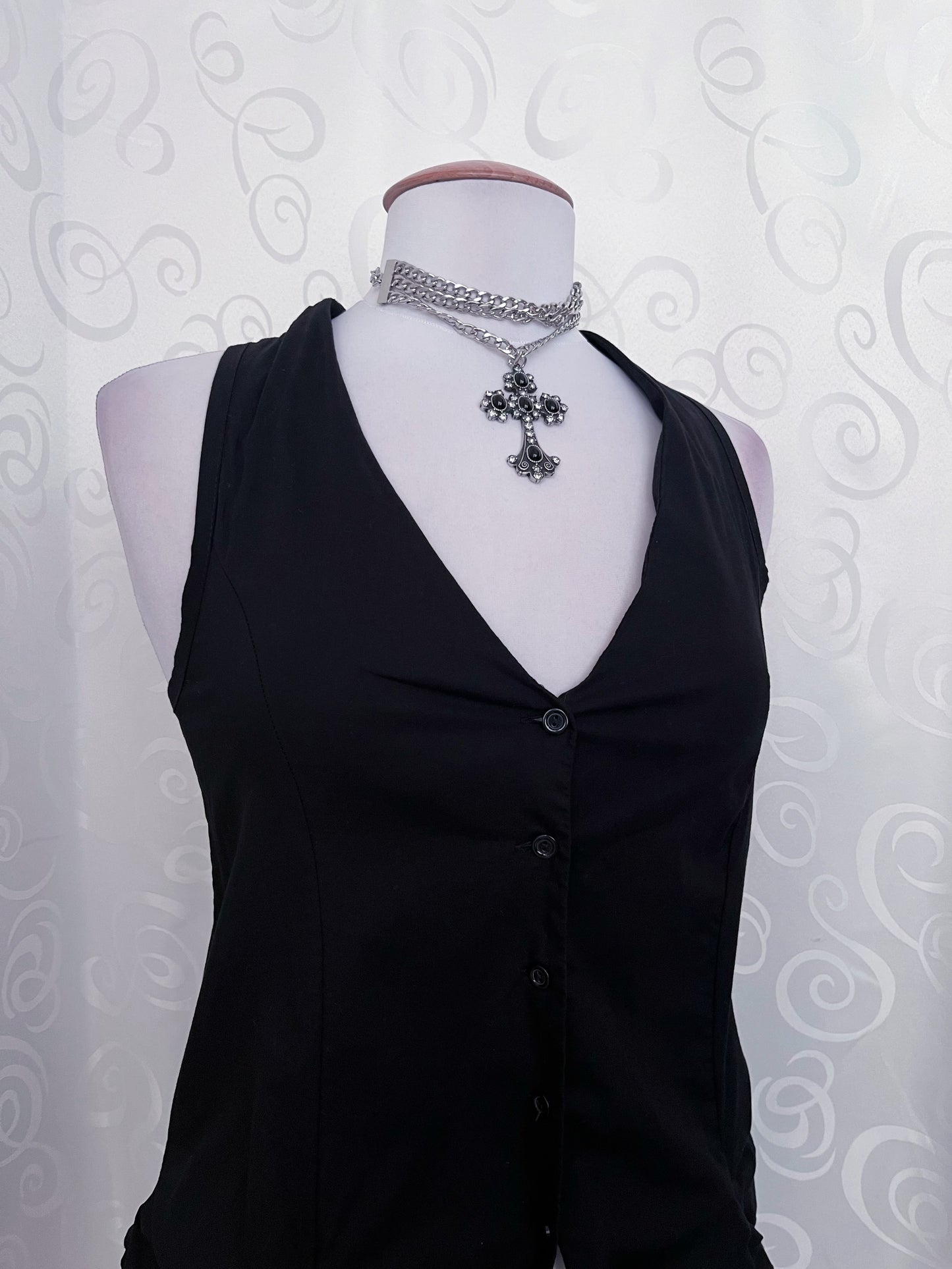 Gothic black vest with tail 🦇