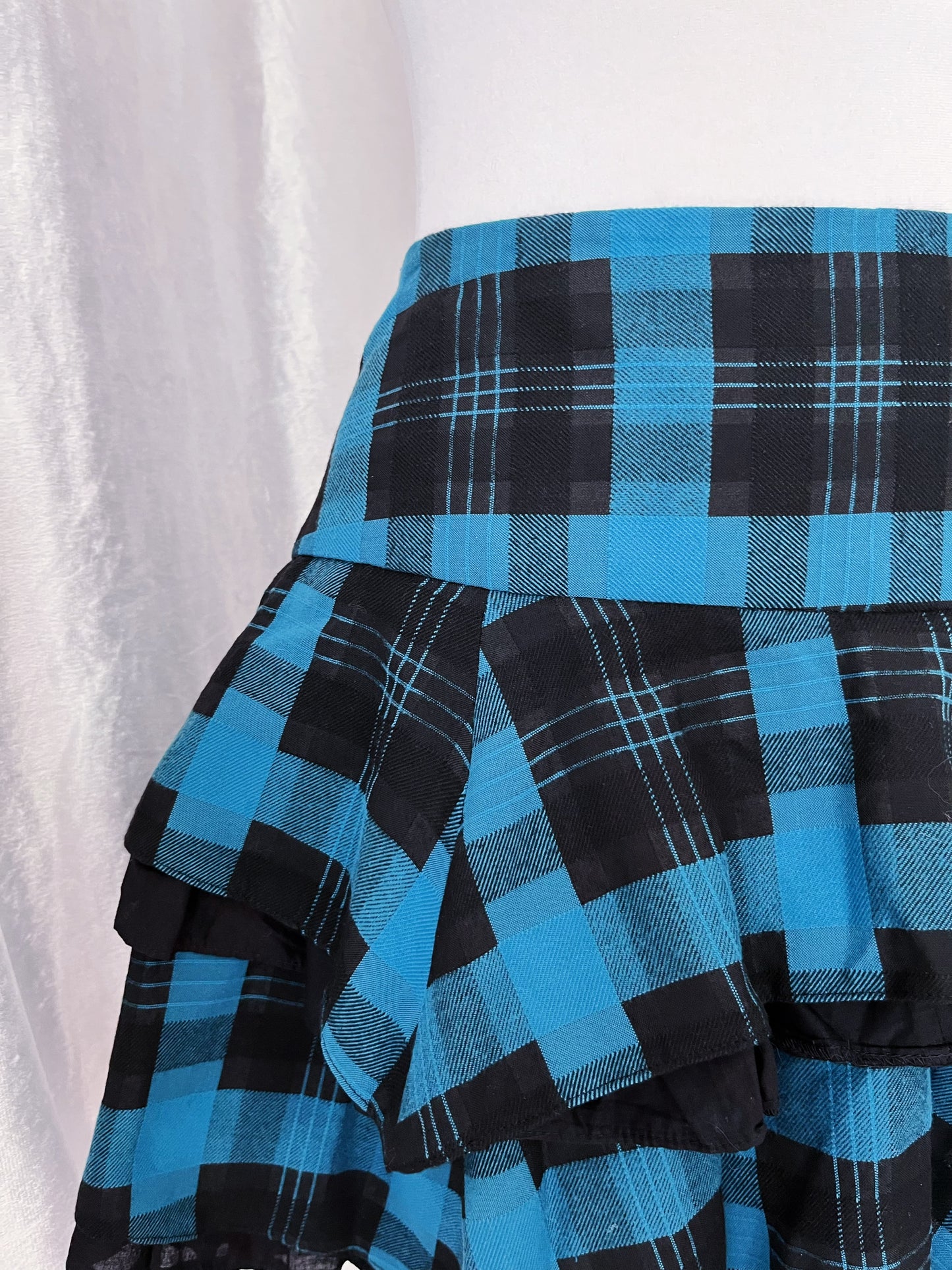 Alt plaid teal skirt 💙🖤
