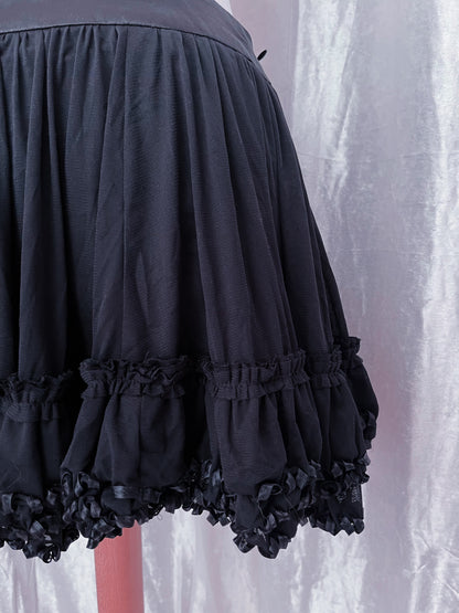 Gothic / dark coquette skirt 🖤