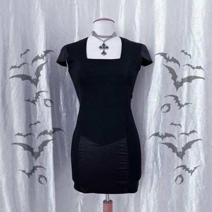 Office goth black dress 👓🕷️