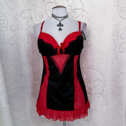 Vampire black & red bustier nightgown ❤️