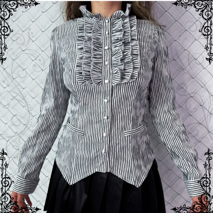 00’s Victorian/Circus style striped shirt with ruffle details 🎪