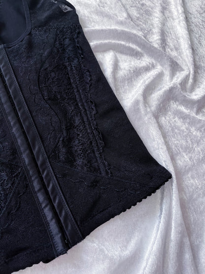 Alternative lace & mesh training corset 🕸️