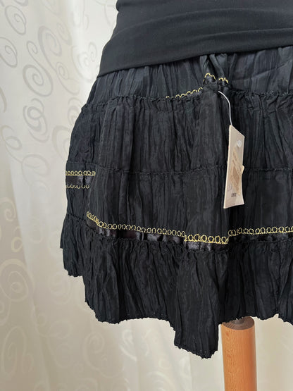 00’s deadstock fairy whimsy black skirt 🌀✨