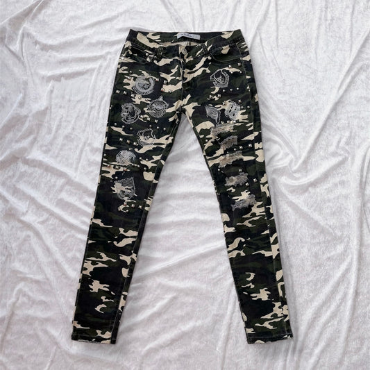 Alt ripped army jeans 🕸️🔫🦇