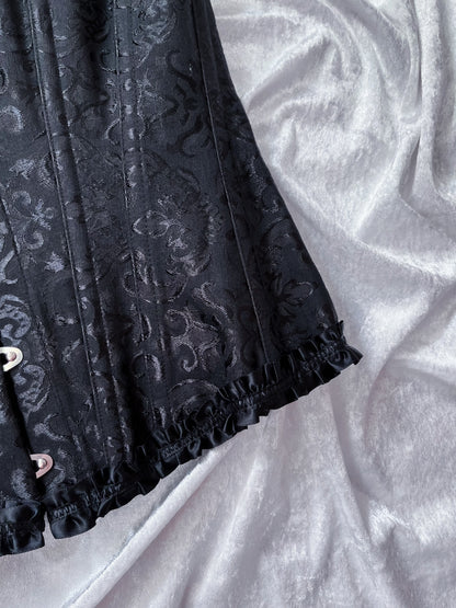 Alcatraz-Gothic black brocade corset 🦇