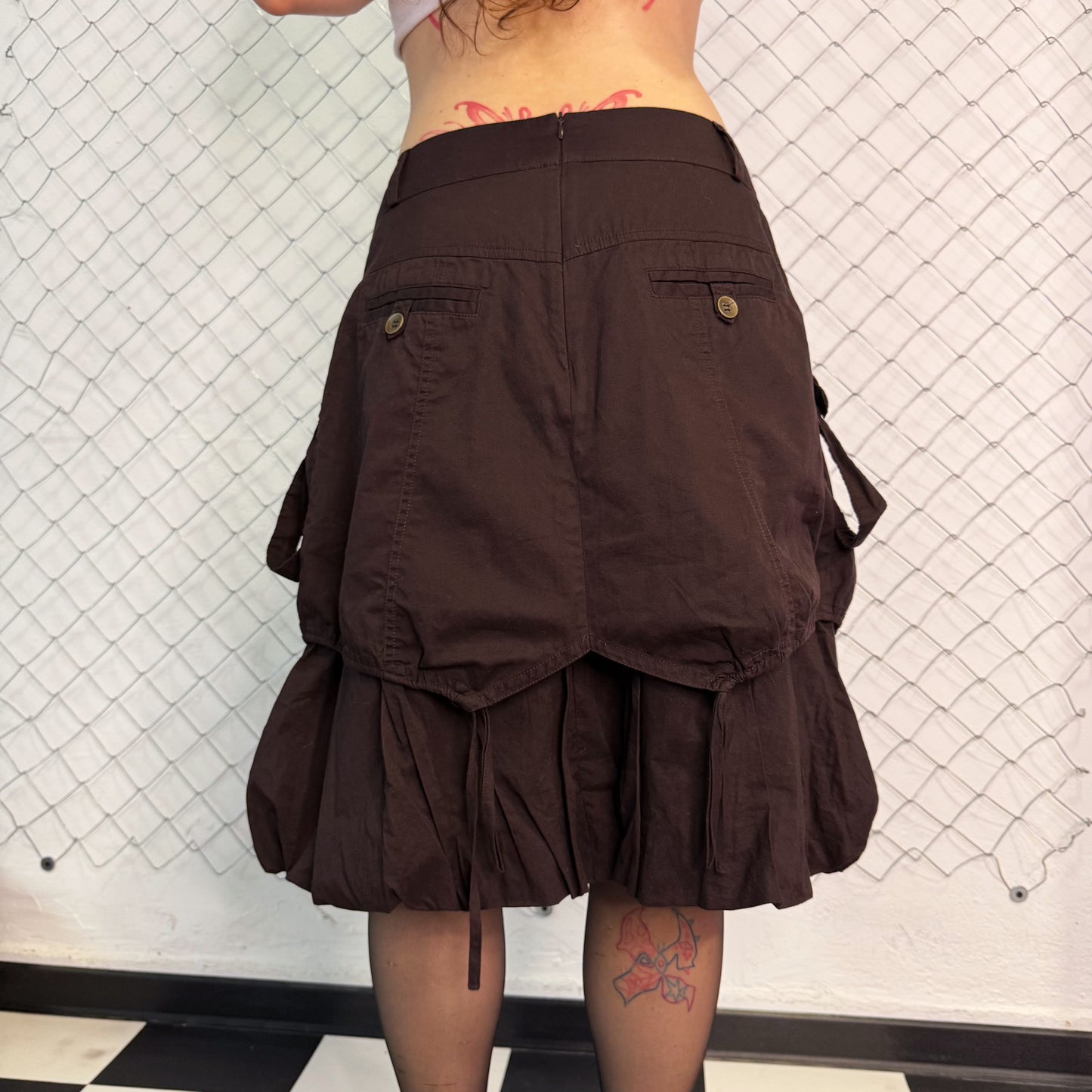 00’s dark brown steampunk style balloon skirt 🌀🐌