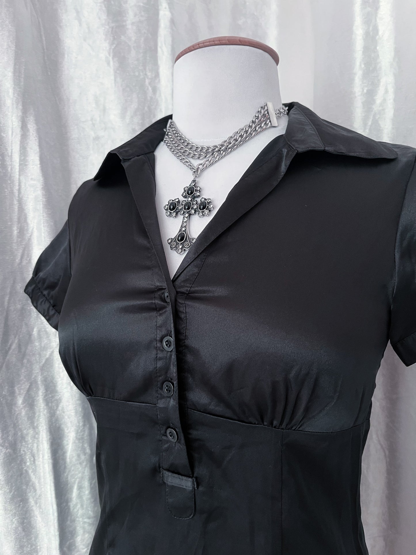 Atmosphere black gothic top 🖤