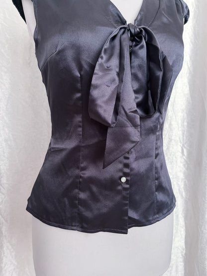 Dark Coquette saten grey shirt with bow detail 🌀🦇