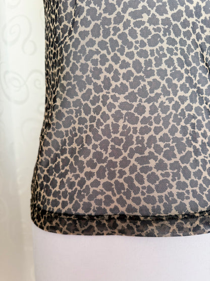 00’s mesh leopard print tank top with lace detail 🐆🦇