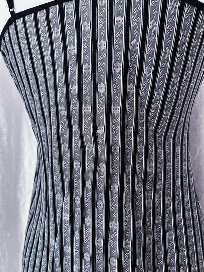 Vintage gothic nightgown 🕸️