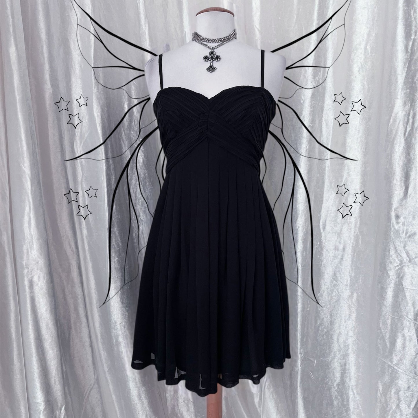 Dark whimsy black dress 🖤🦇