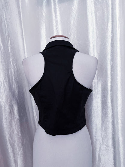 Essential black vest top 🎼