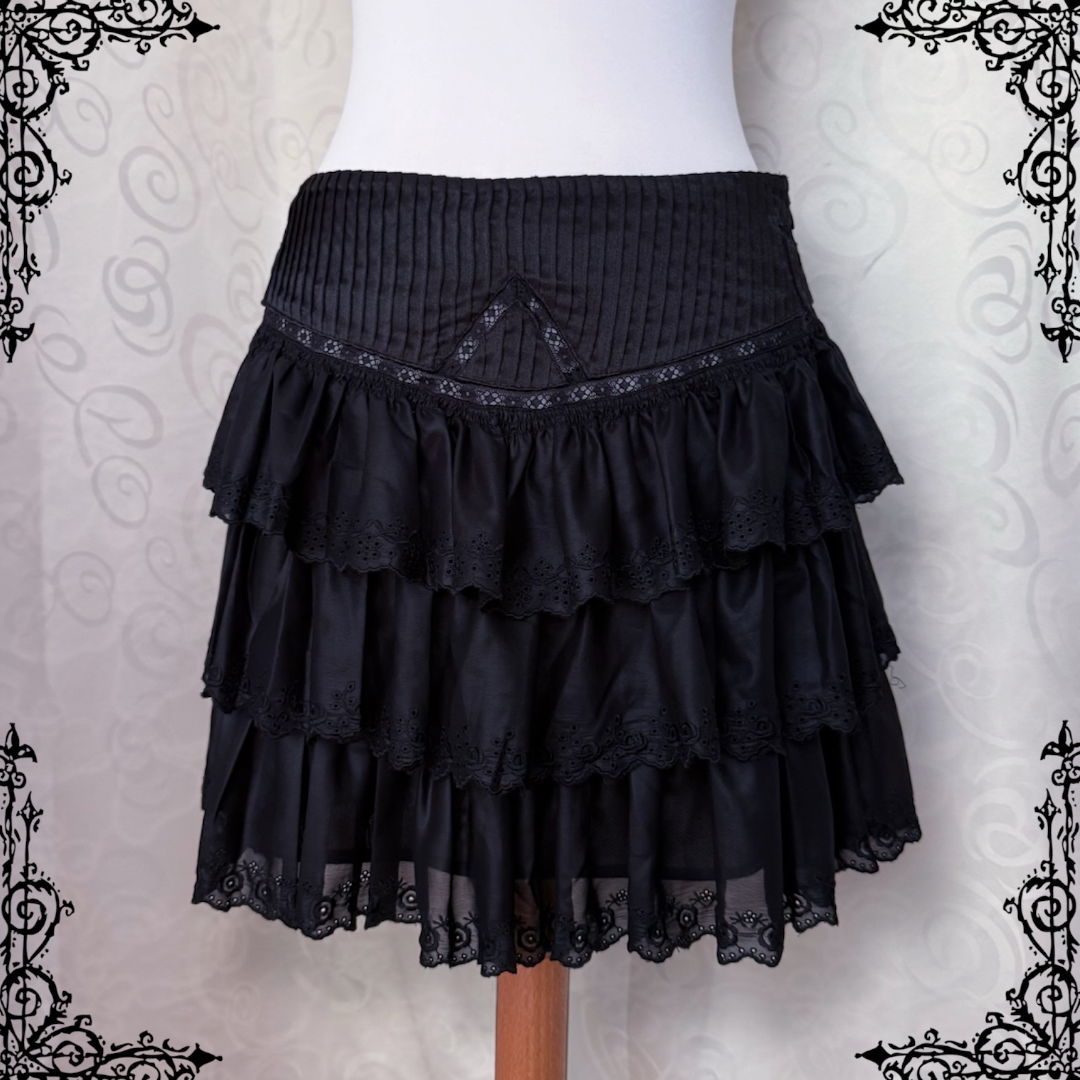 00’s Morgan De Toi Gothic/Dark Coquette ruffle skirt 🖤