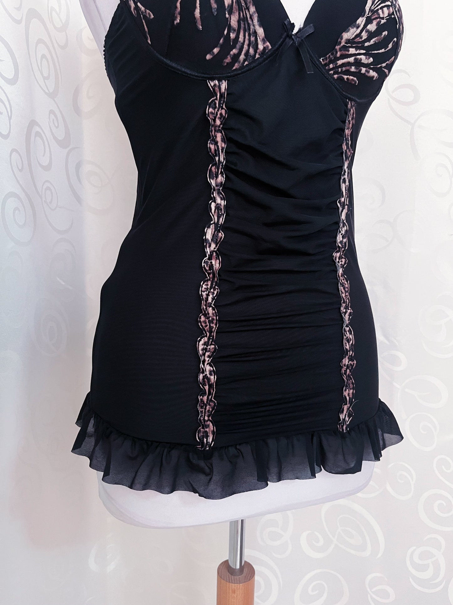 Black & leopard print mesh corset 🐆🕷️