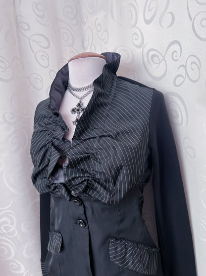 00’s Gothic light shirt/blazer 🖤