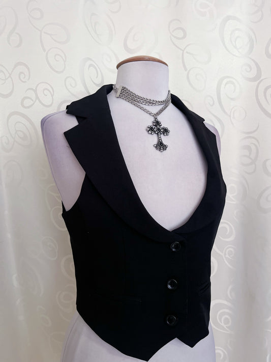Dark Coquette essential black vest 🦇