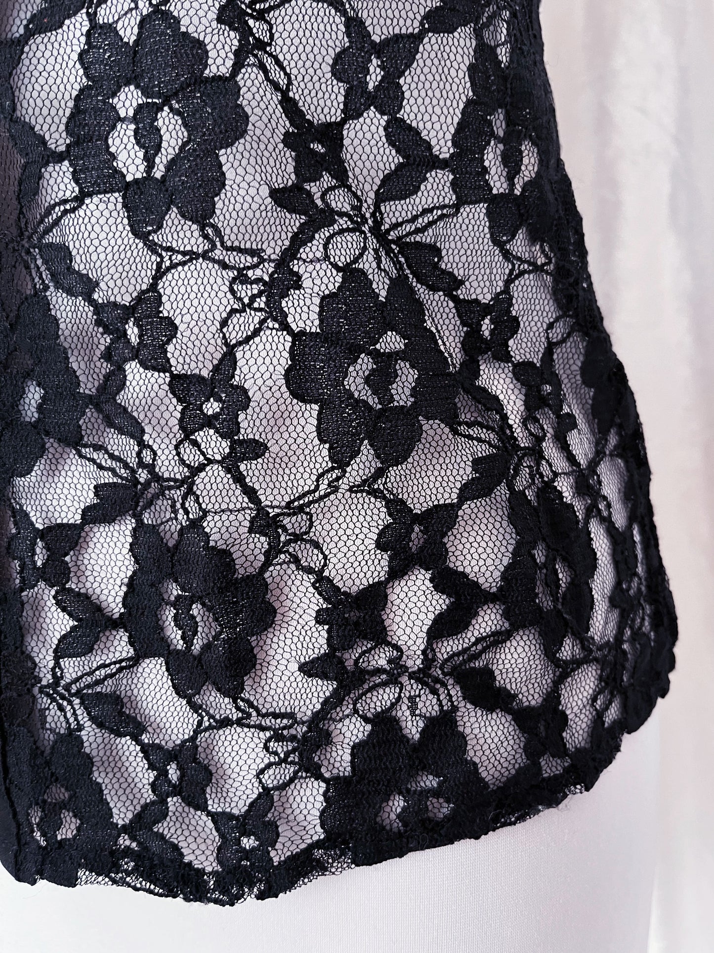 Beautiful alternative lace shirt 🕷️