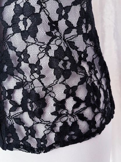 Beautiful alternative lace shirt 🕷️
