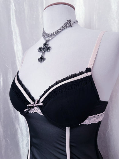 Gothic/Coquette mesh black corset top with pink details 🎀🪽