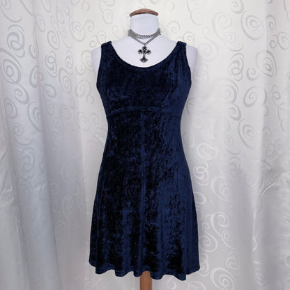 00’s Whimsygoth blueberry blue velvet dress 🫐🦋