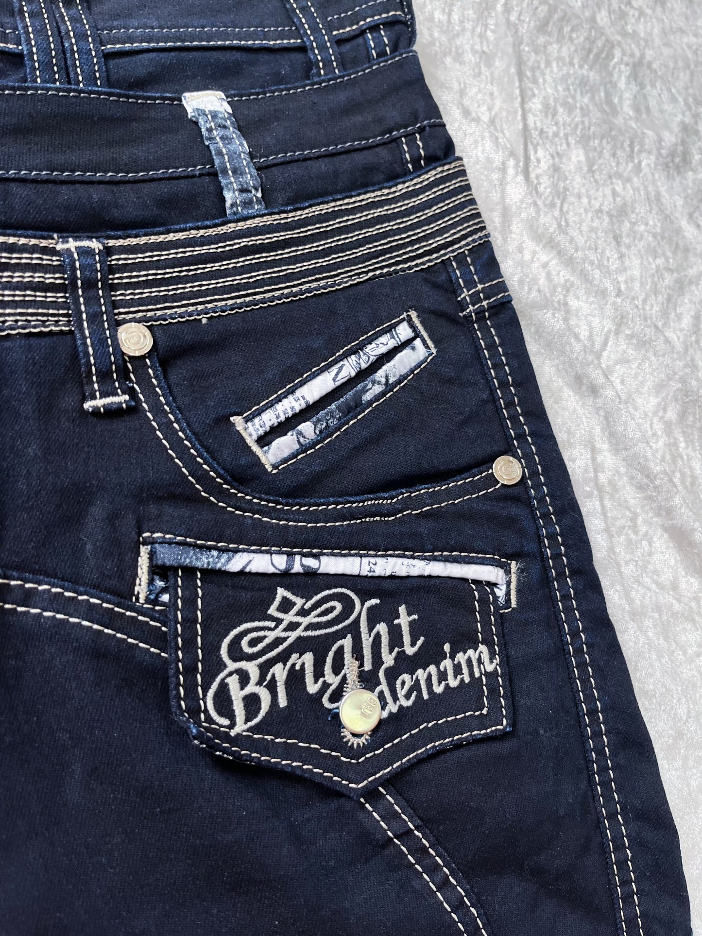 Limited Edition Men’s Bright Jeans rare jeans 🎸