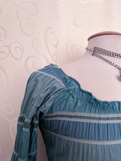 00’s deadstock blue mermaid coquette shirt that closes with metal hooks 💜🌀