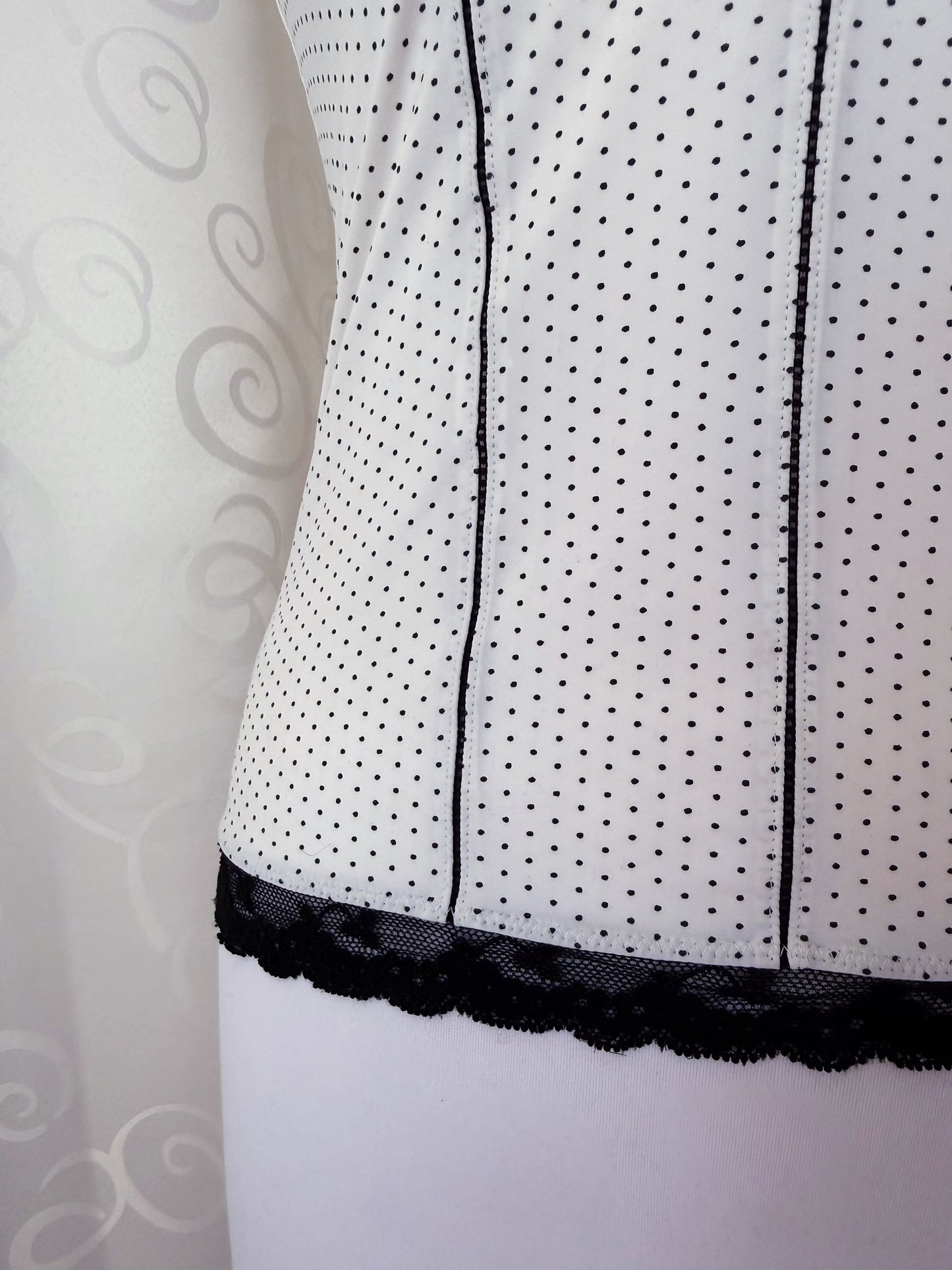 Twee white polka dot bustier top 🍓🌀🗝️