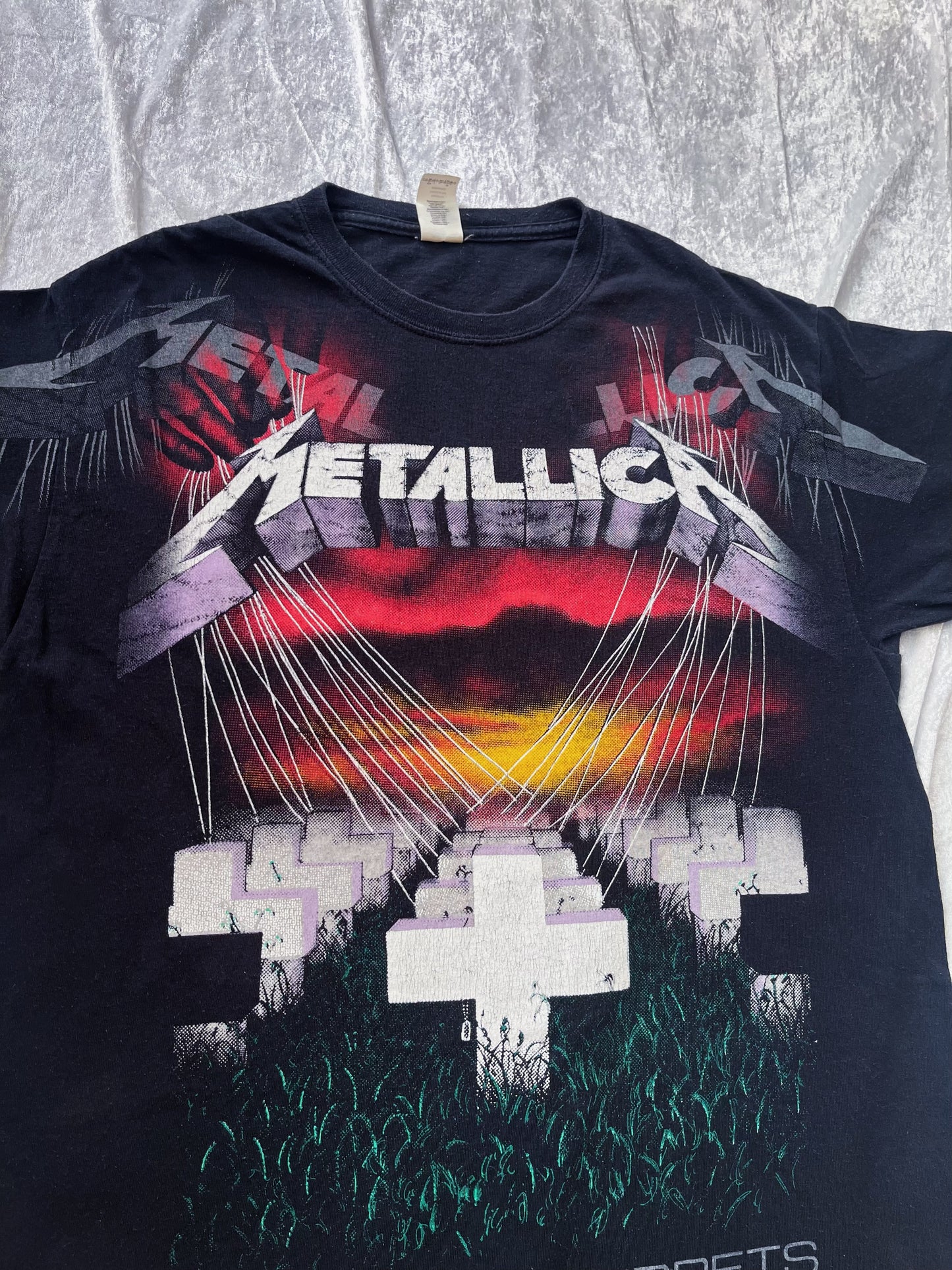 Vintage Men’s/Masc Metallica Master Of Puppets T-Shirt ✝️