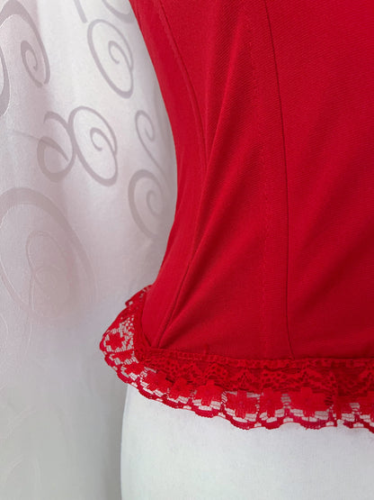 00’s whimsy vampire red corset 🫀