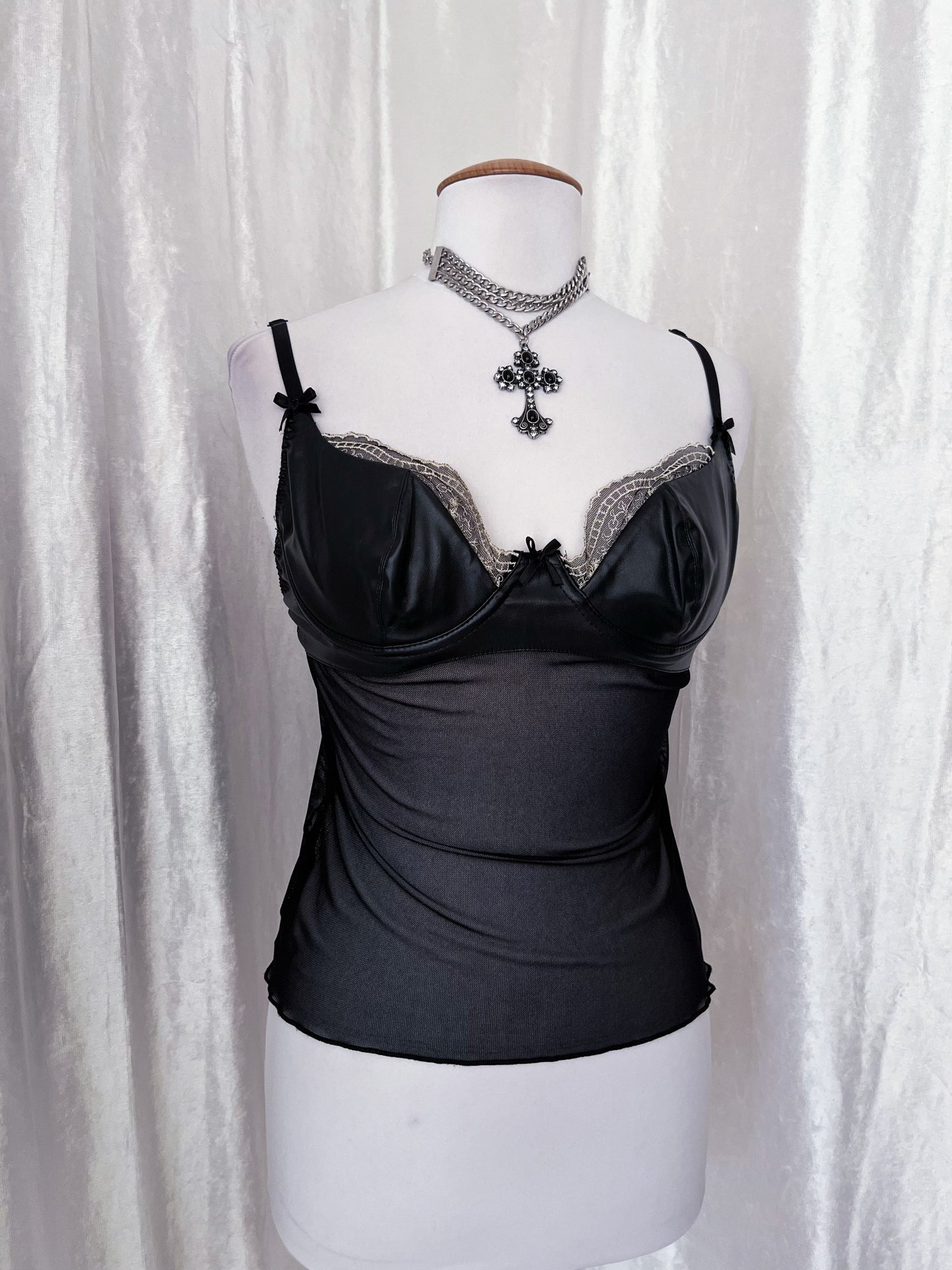 Gothic mesh & faux leather corset top 🎀