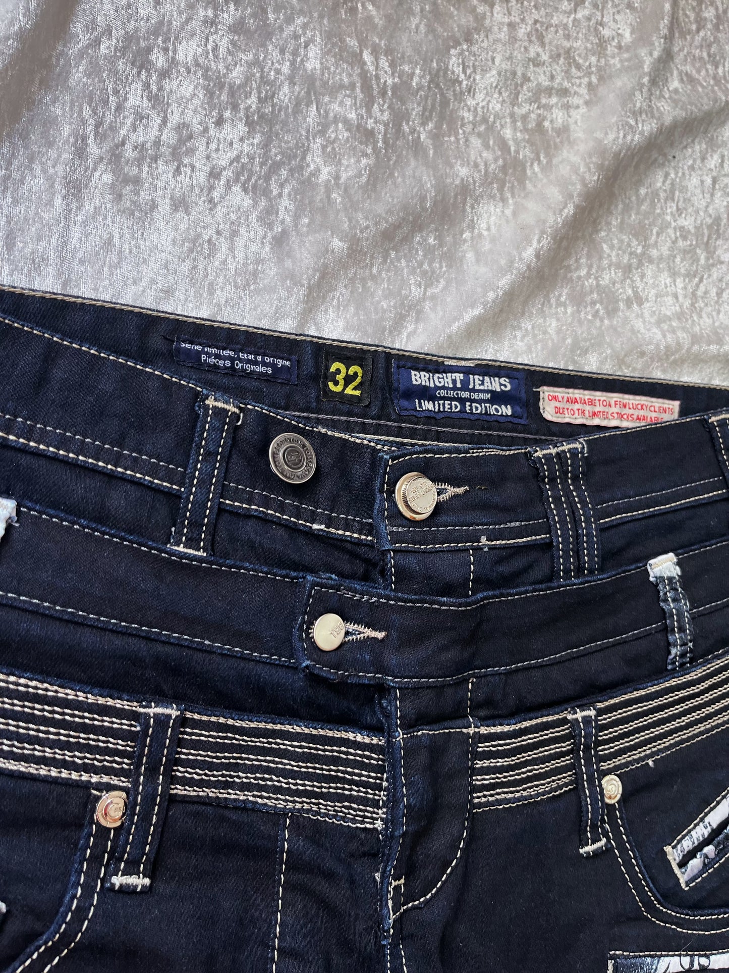 Limited Edition Men’s Bright Jeans rare jeans 🎸