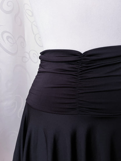 Witchy black asymmetrical skirt 🔮