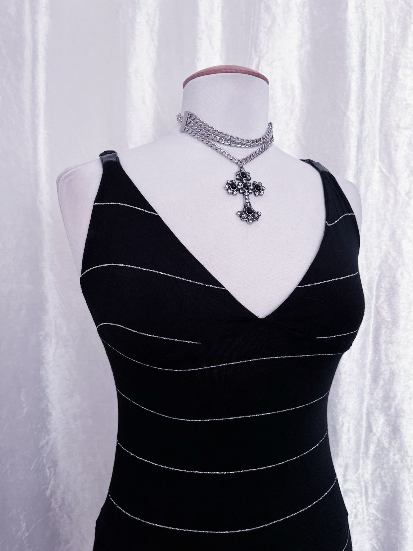 00’s fishbone striped dress ✨