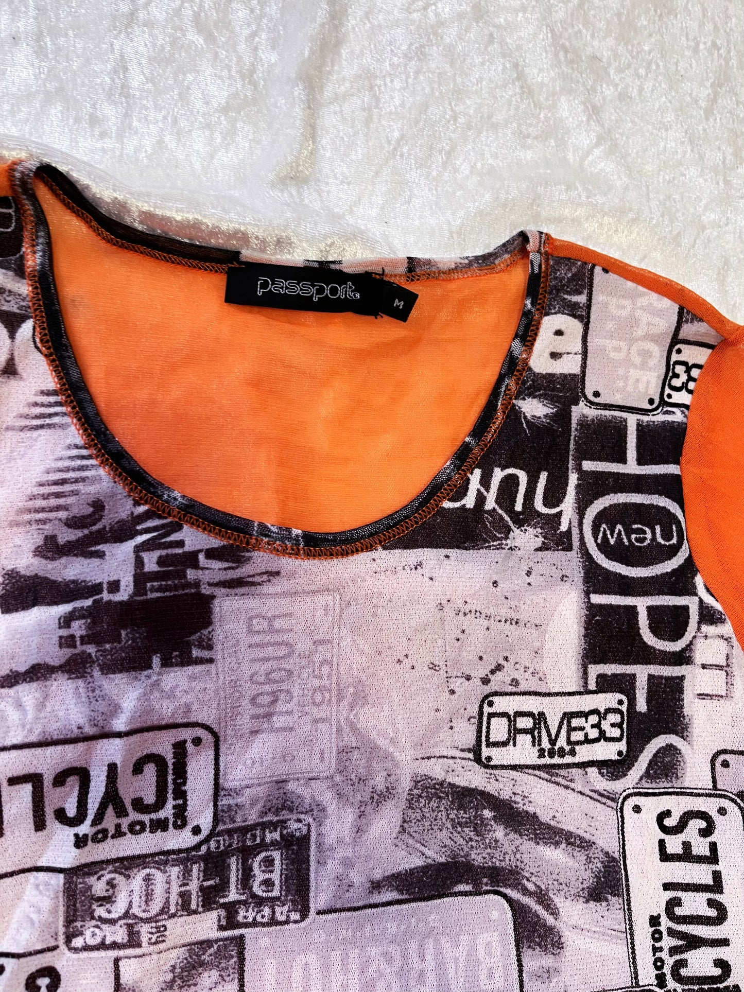 Y2K Paspport mesh tee