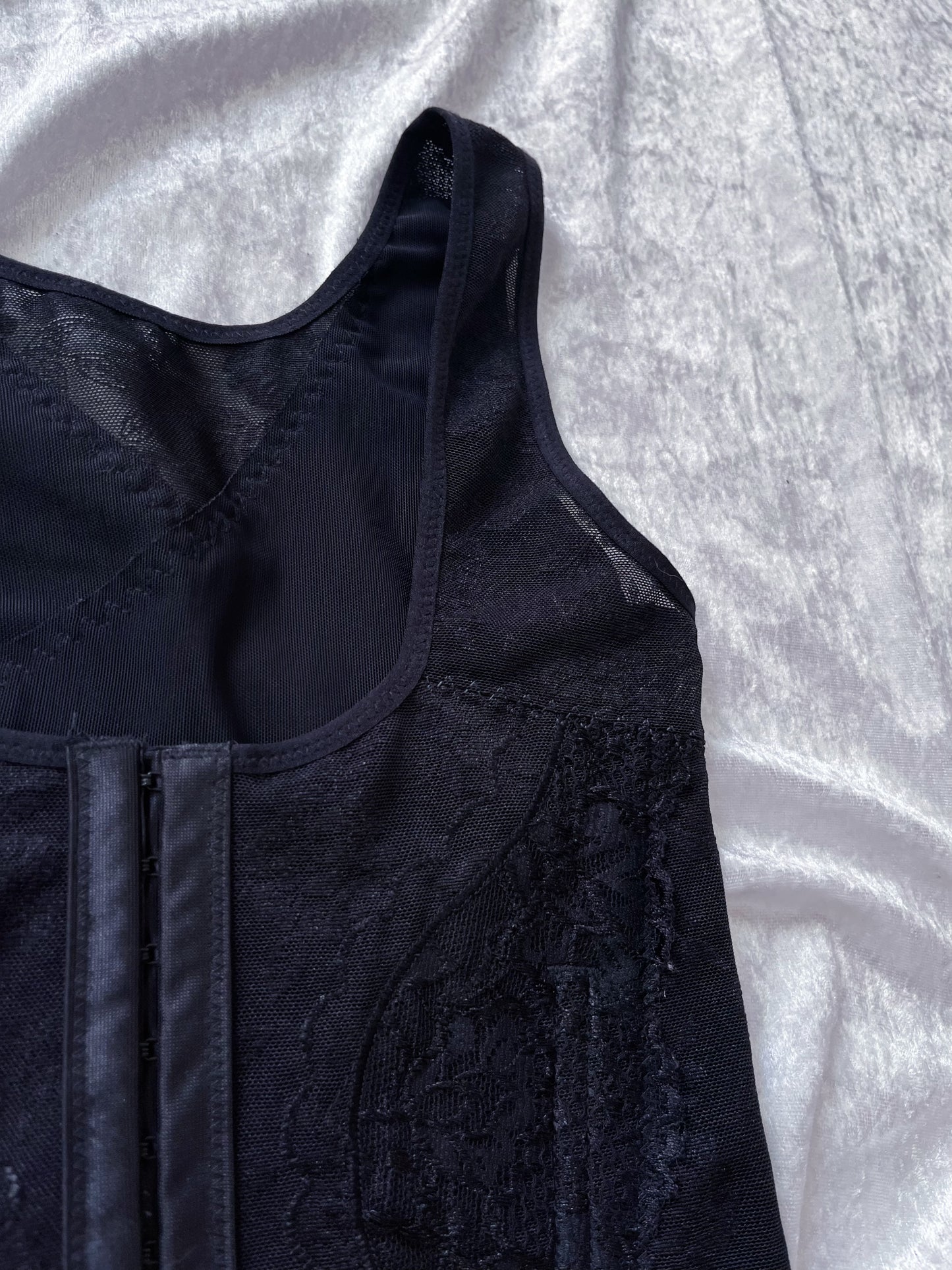 Alternative lace & mesh training corset 🕸️