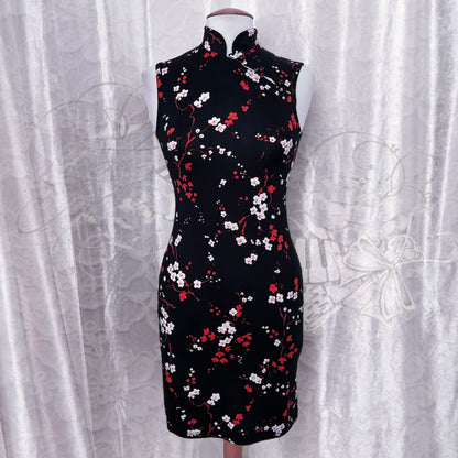 Pimkie Asian Qipao style floral dress 🌹